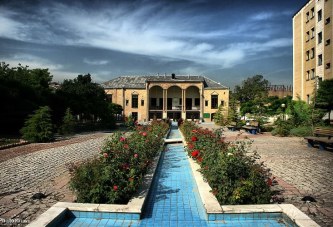 پاورپوینت تحلیل و مرمت فرهنگسرای بهشت مشهد – 52 اسلاید قابل ویرایش