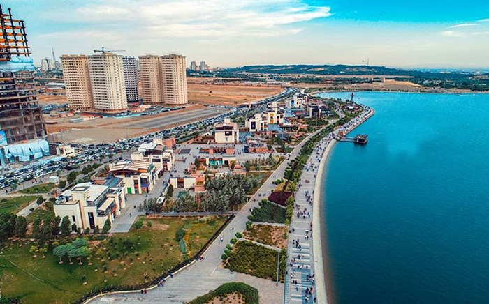 تحلیل مرکز تجاری بام لند